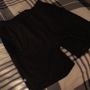 Men’s Lulu Lemon Shorts